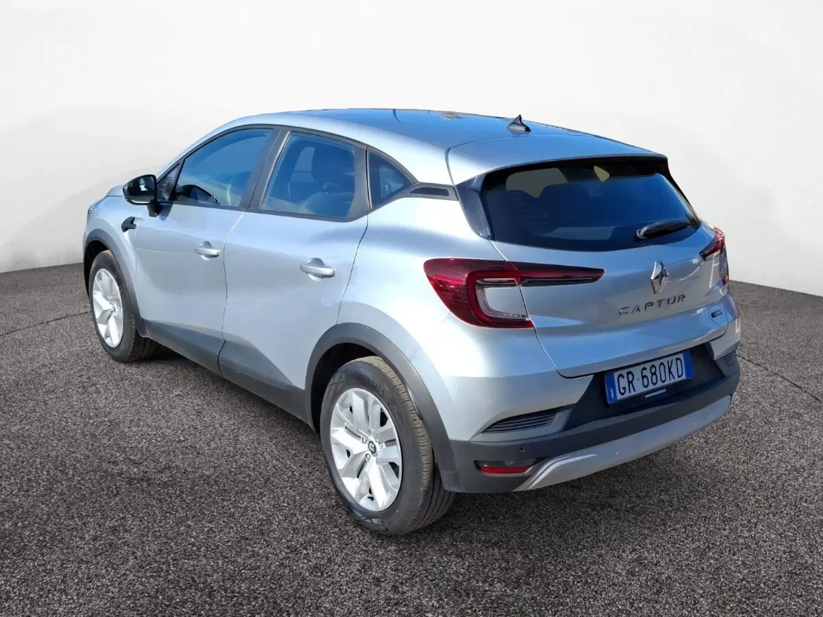 Renault Captur usata a Latina (3)