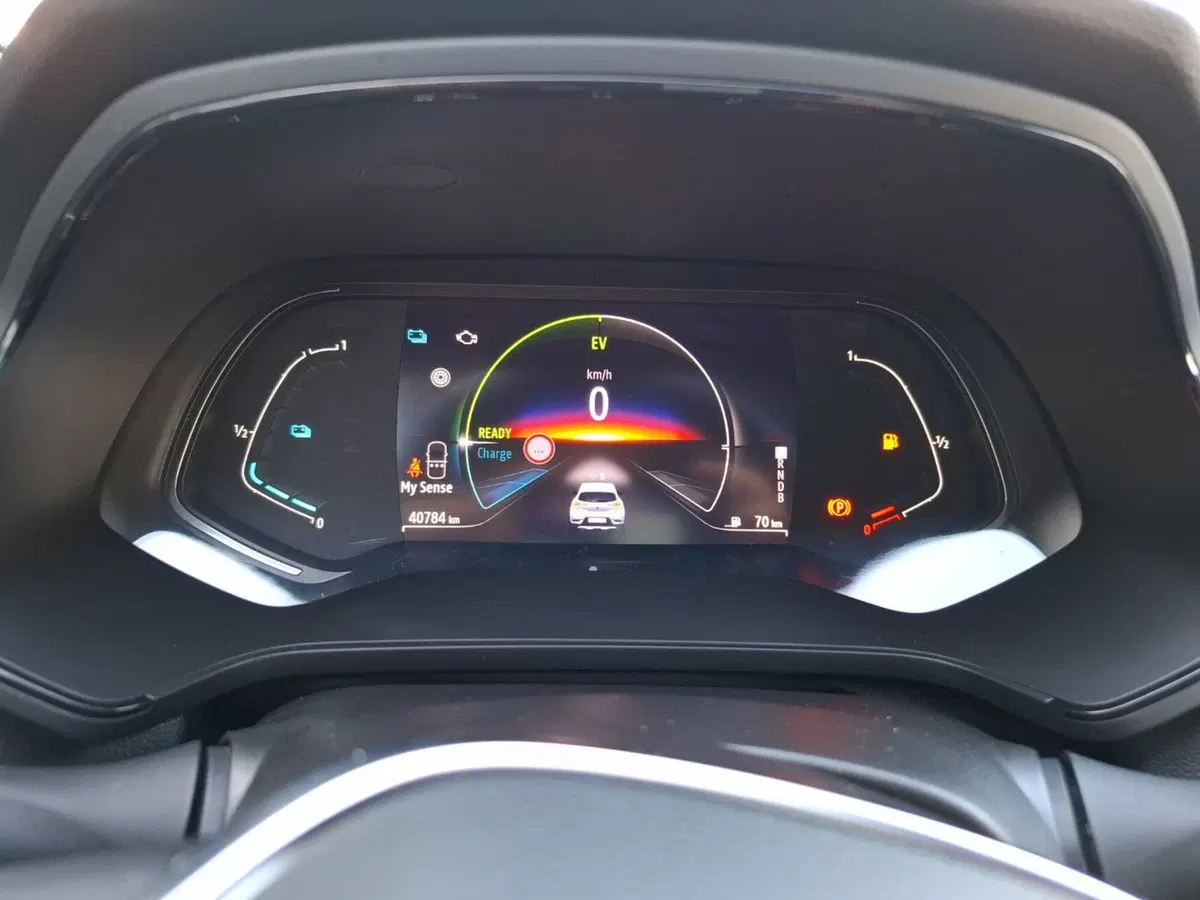Renault Captur usata a Latina (14)
