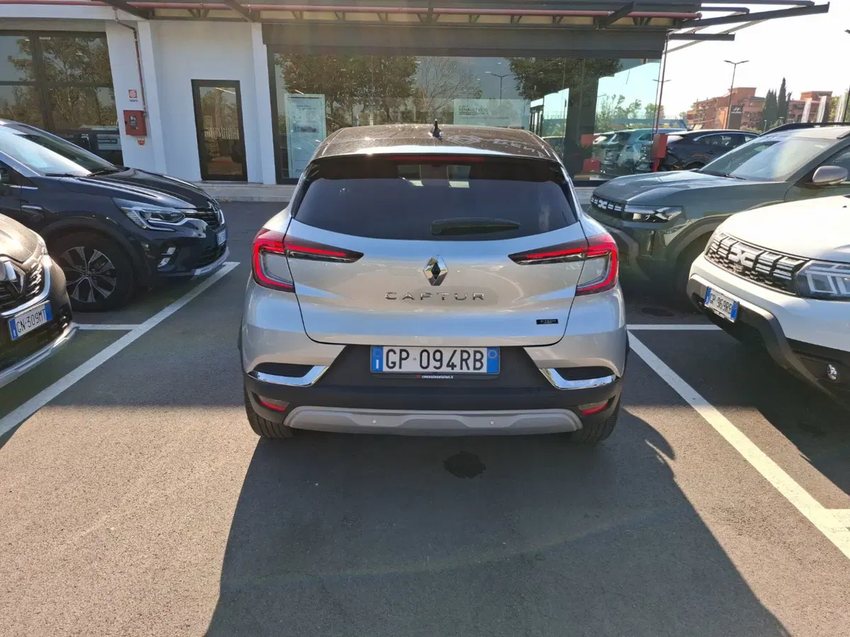 Renault Captur usata a Latina (5)