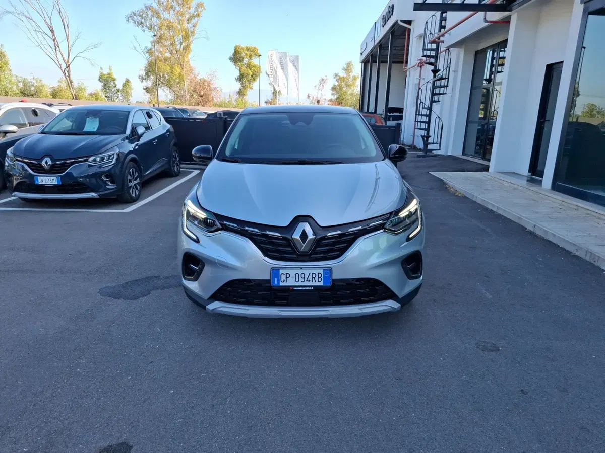 Renault Captur usata a Latina (6)