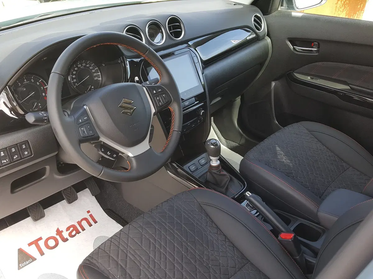 Suzuki Vitara nuova a L'Aquila (20)