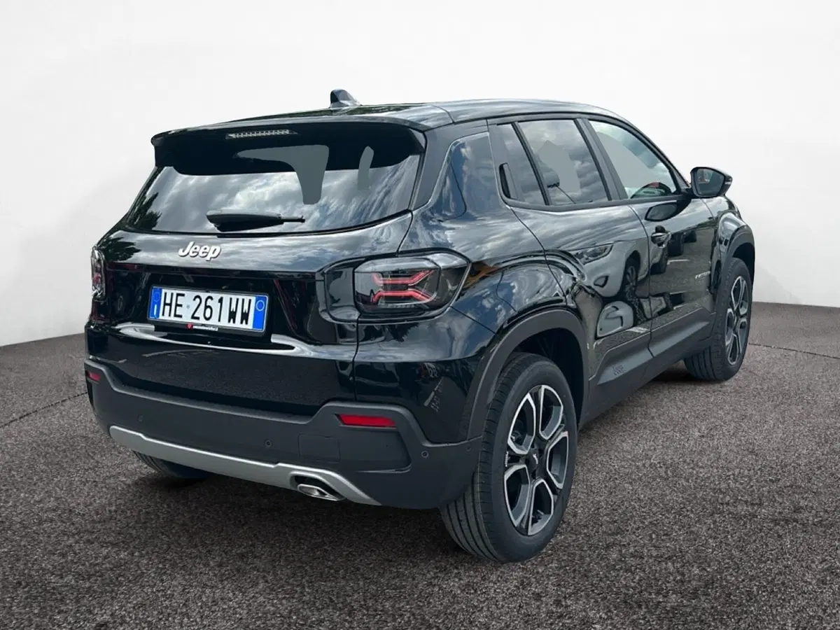 Jeep Avenger nuova a Roma (3)