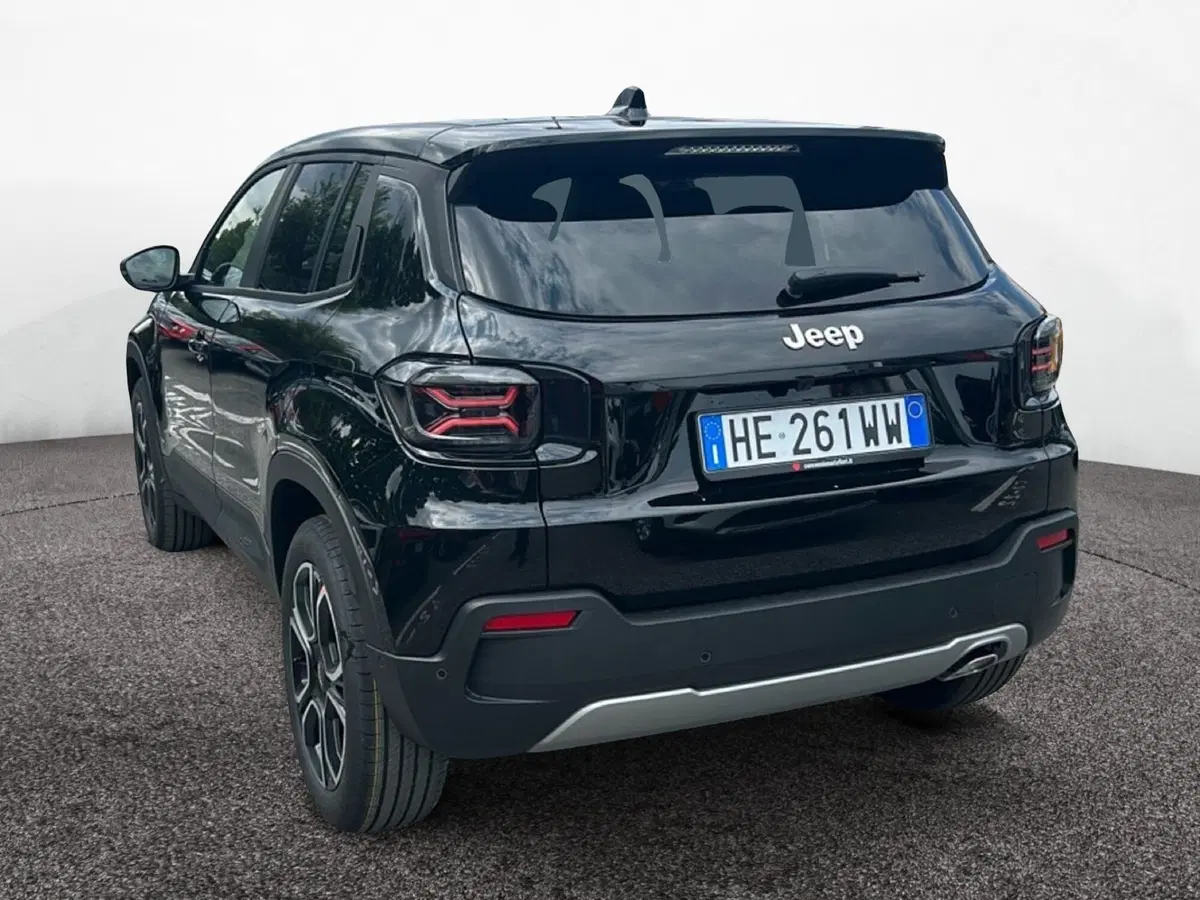 Jeep Avenger nuova a Roma (4)