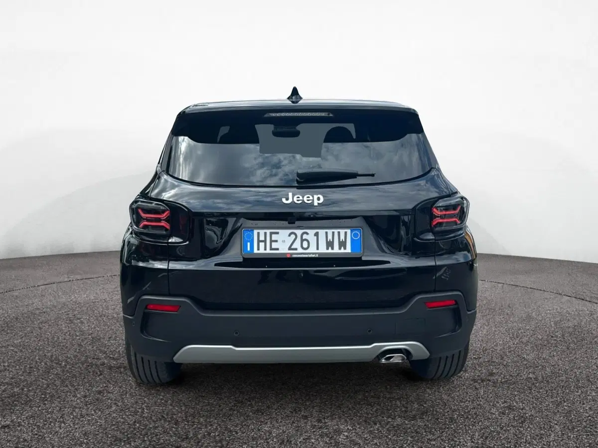 Jeep Avenger nuova a Roma (5)