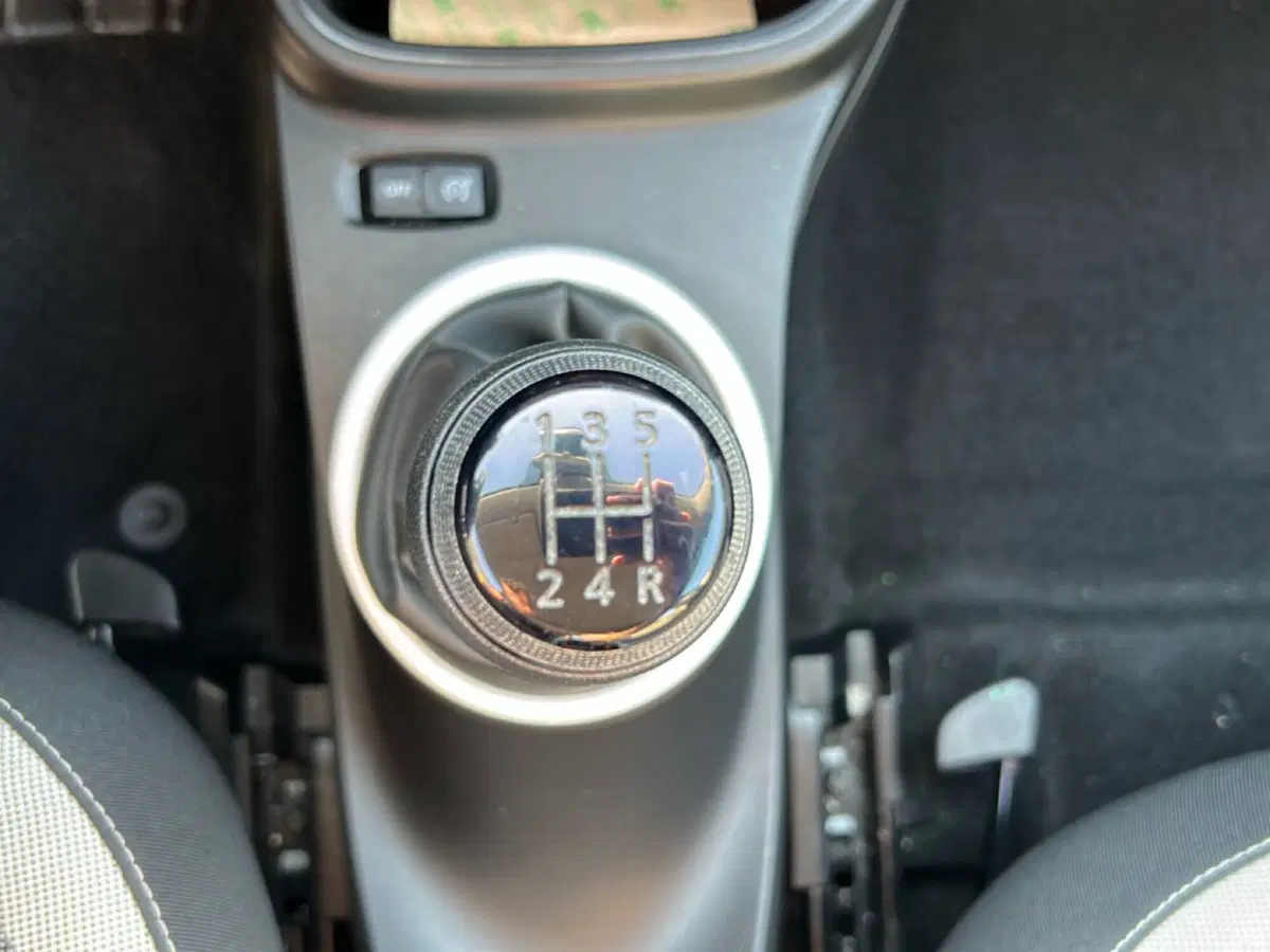 Renault Twingo usata a Roma (17)