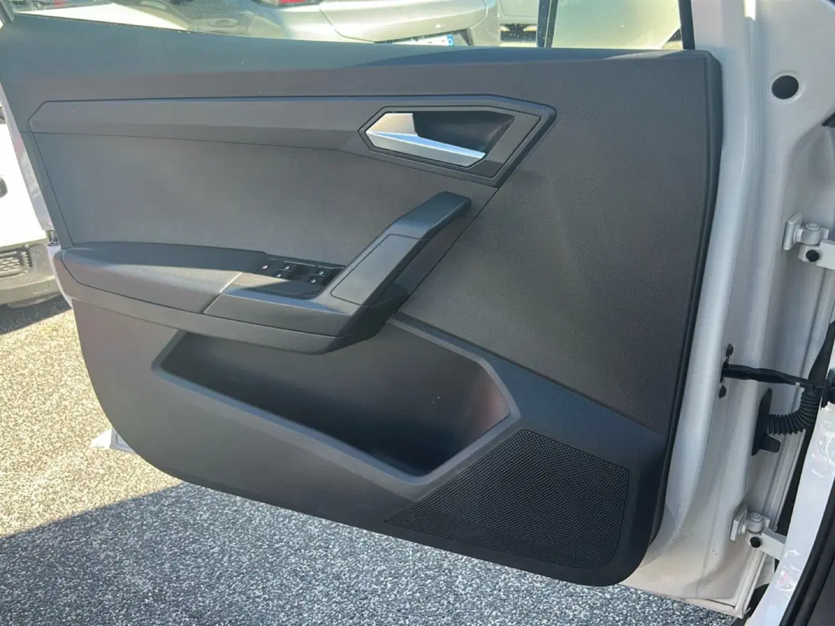 SEAT Arona usata a Roma (19)