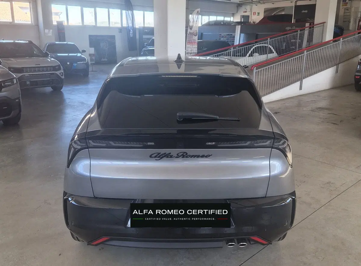 Alfa Romeo Junior nuova a Terni (5)