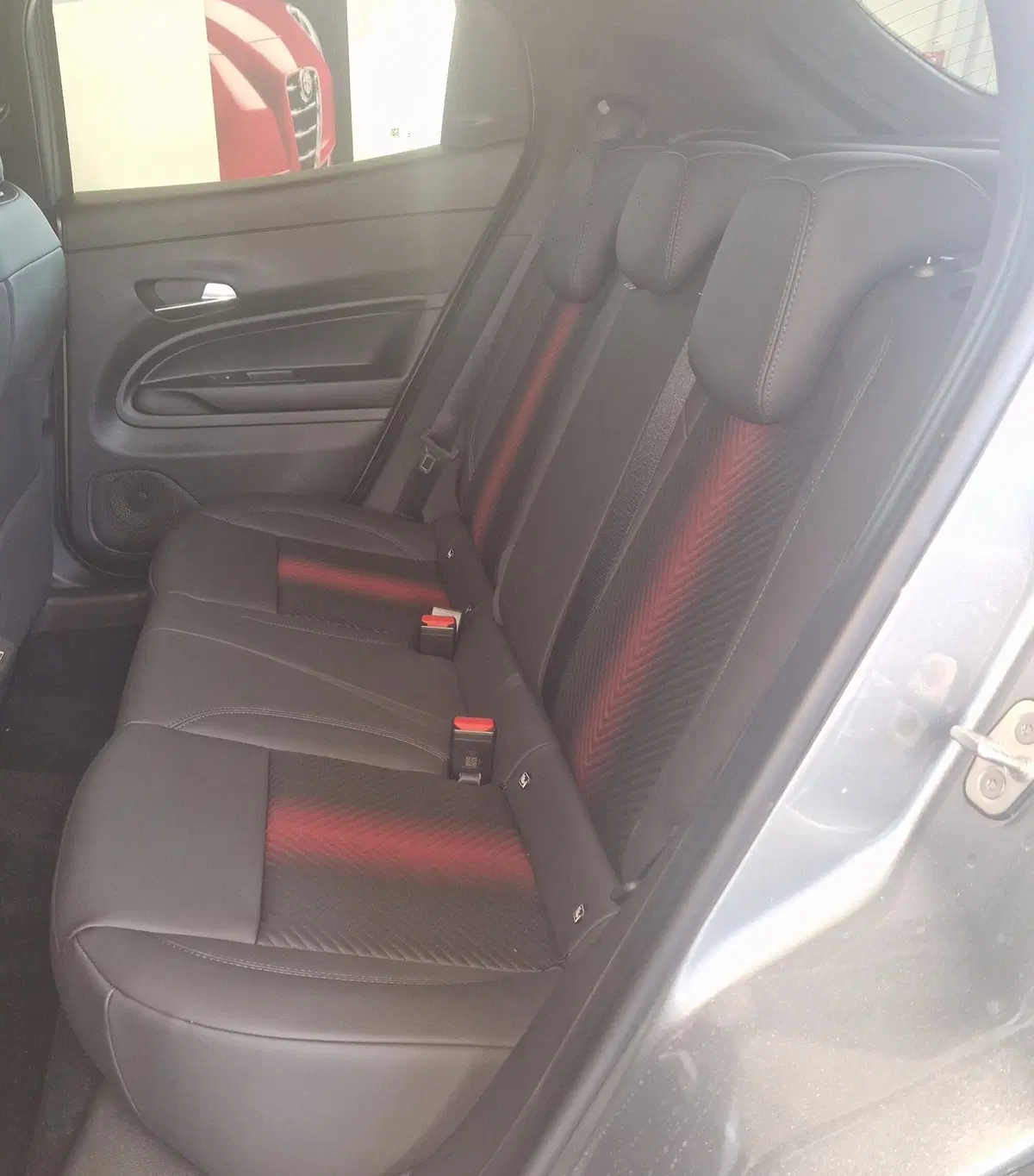 Alfa Romeo Junior nuova a Terni (8)