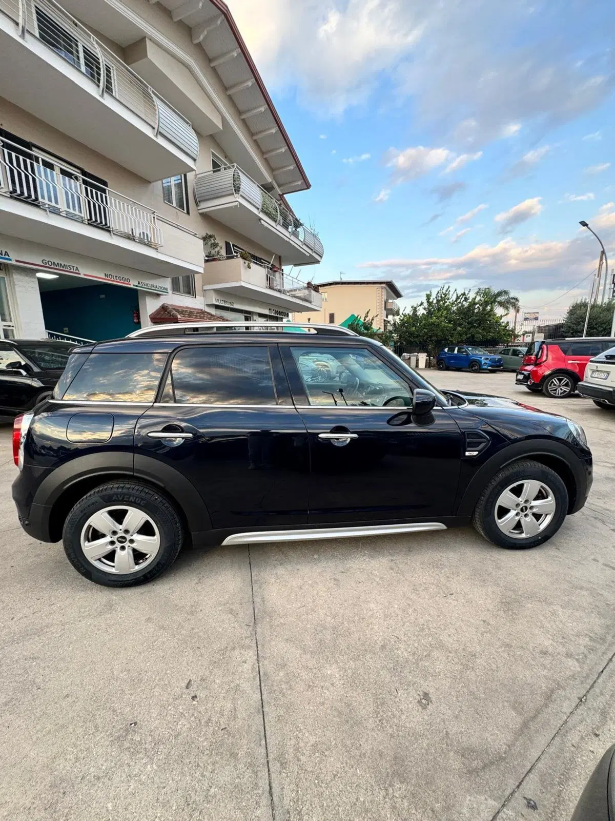 MINI Mini Countryman usata a Caserta (7)