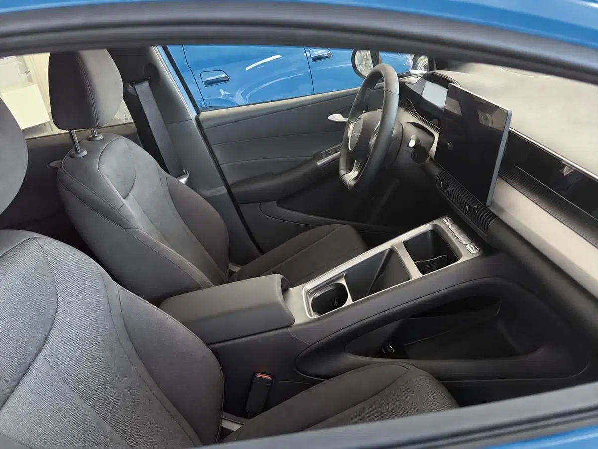 Byd Dolphin G DM-i nuova a Bologna (10)