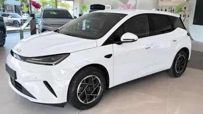 Byd Dolphin G DM-i 1.5 phev Active 175cv nuova a Castenaso