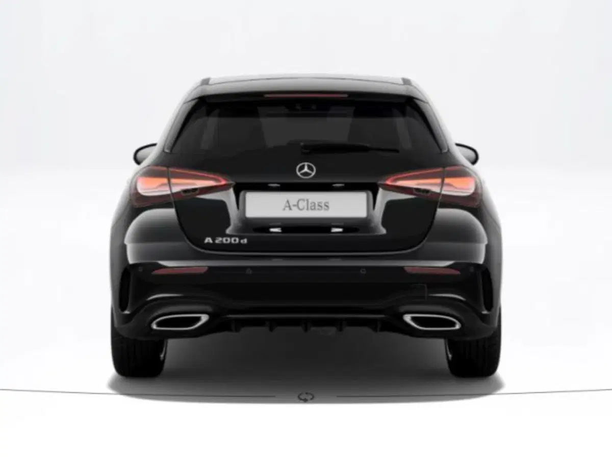 Mercedes-Benz Classe A Sedan nuova a Verona (4)