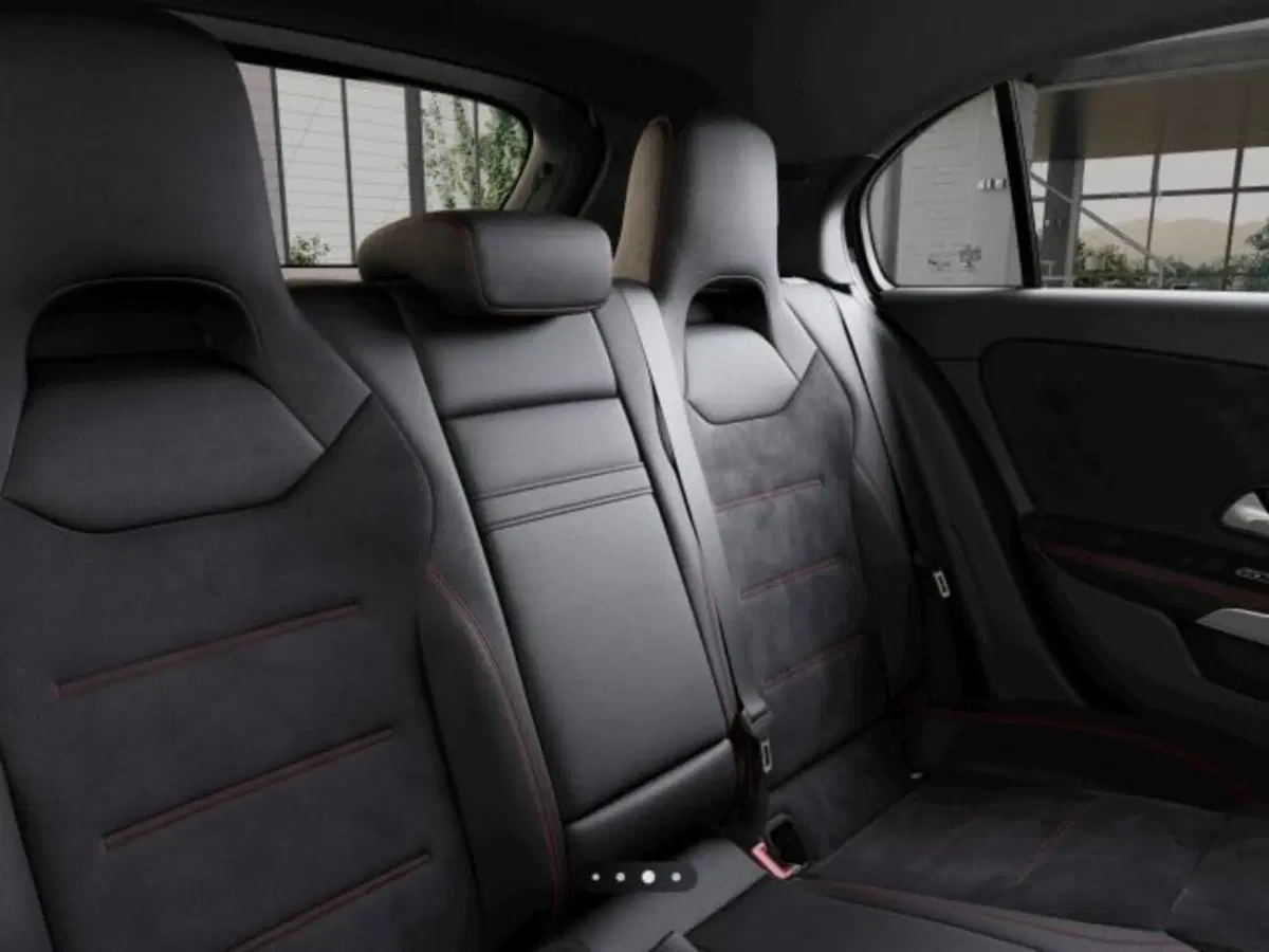 Mercedes-Benz Classe A Sedan nuova a Verona (6)