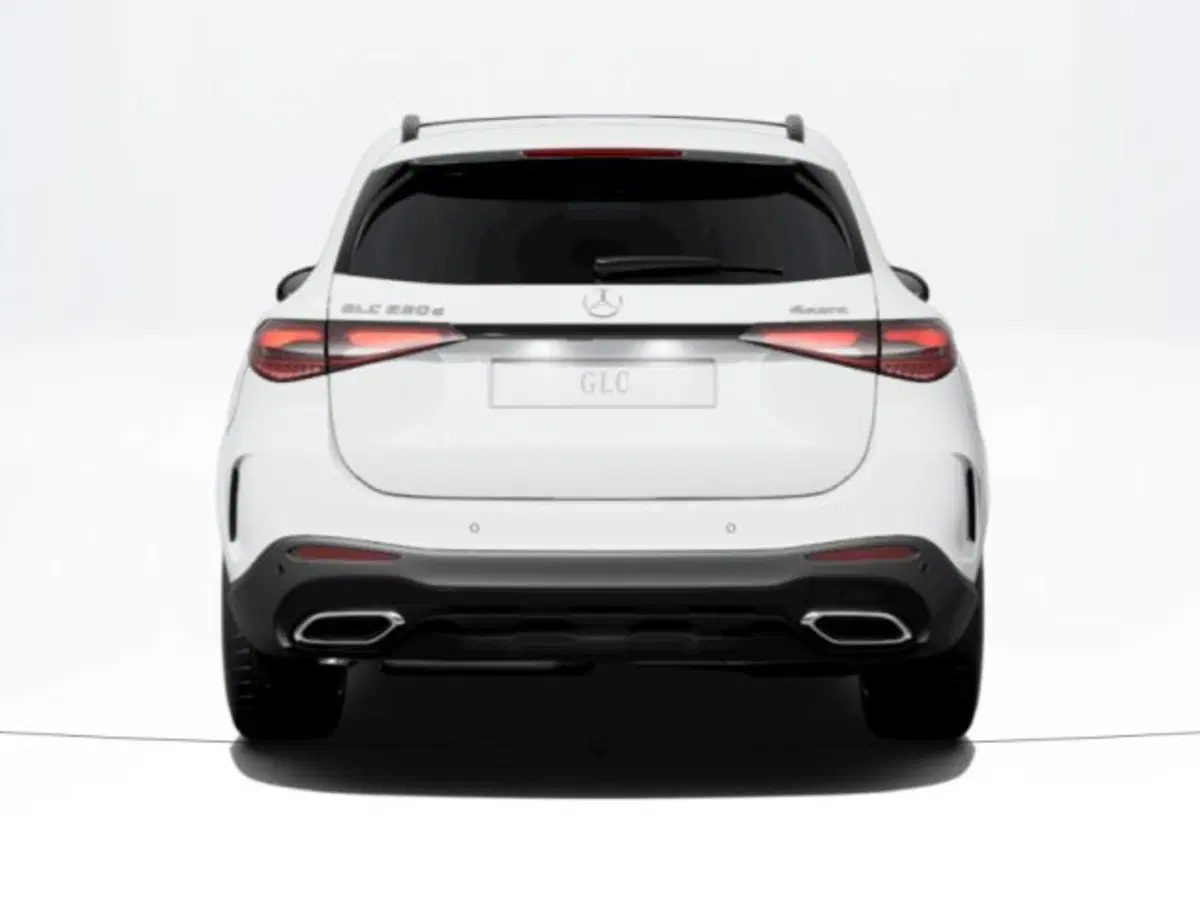 Mercedes-Benz GLC nuova a Verona (4)
