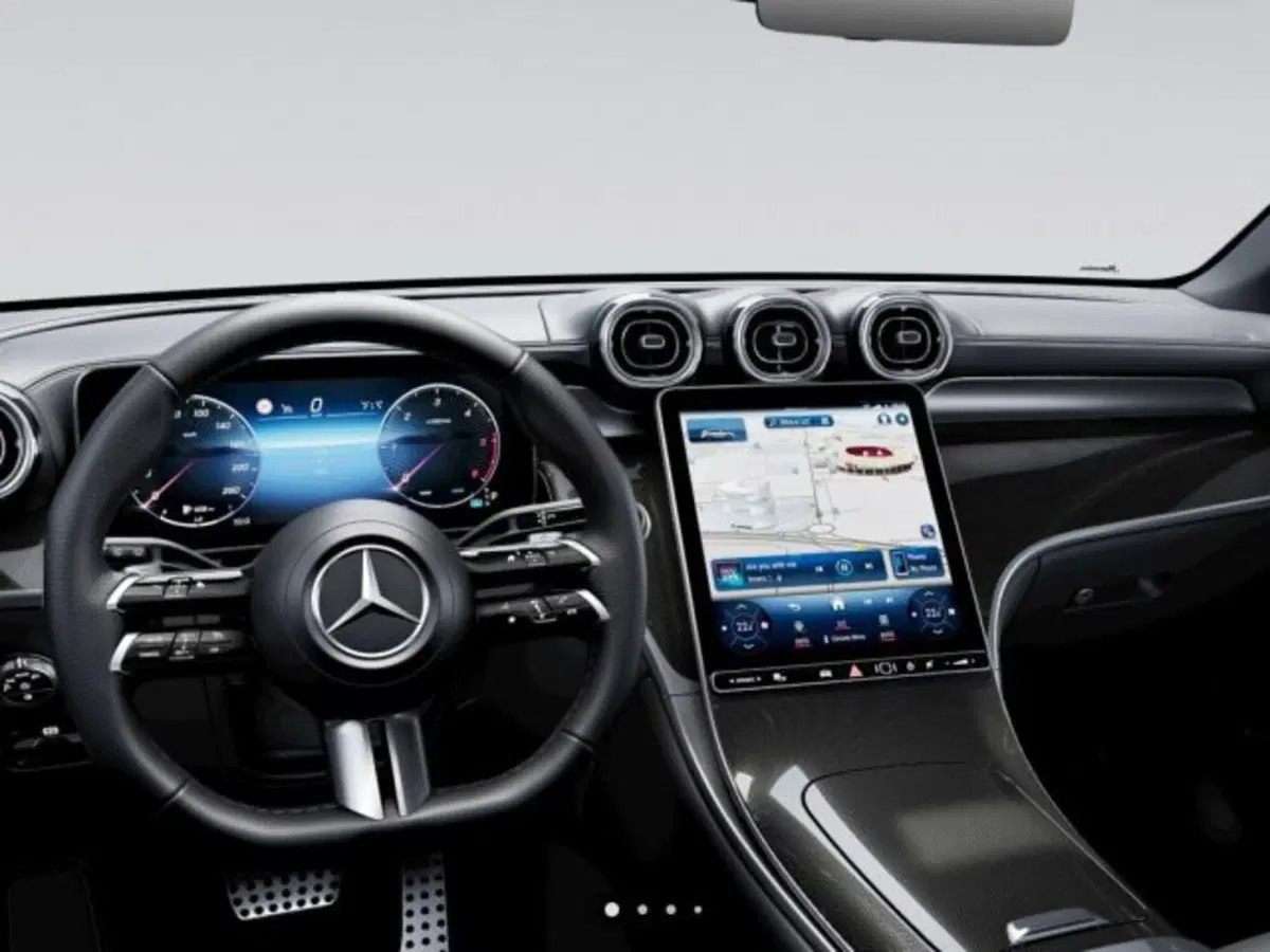 Mercedes-Benz GLC nuova a Verona (8)