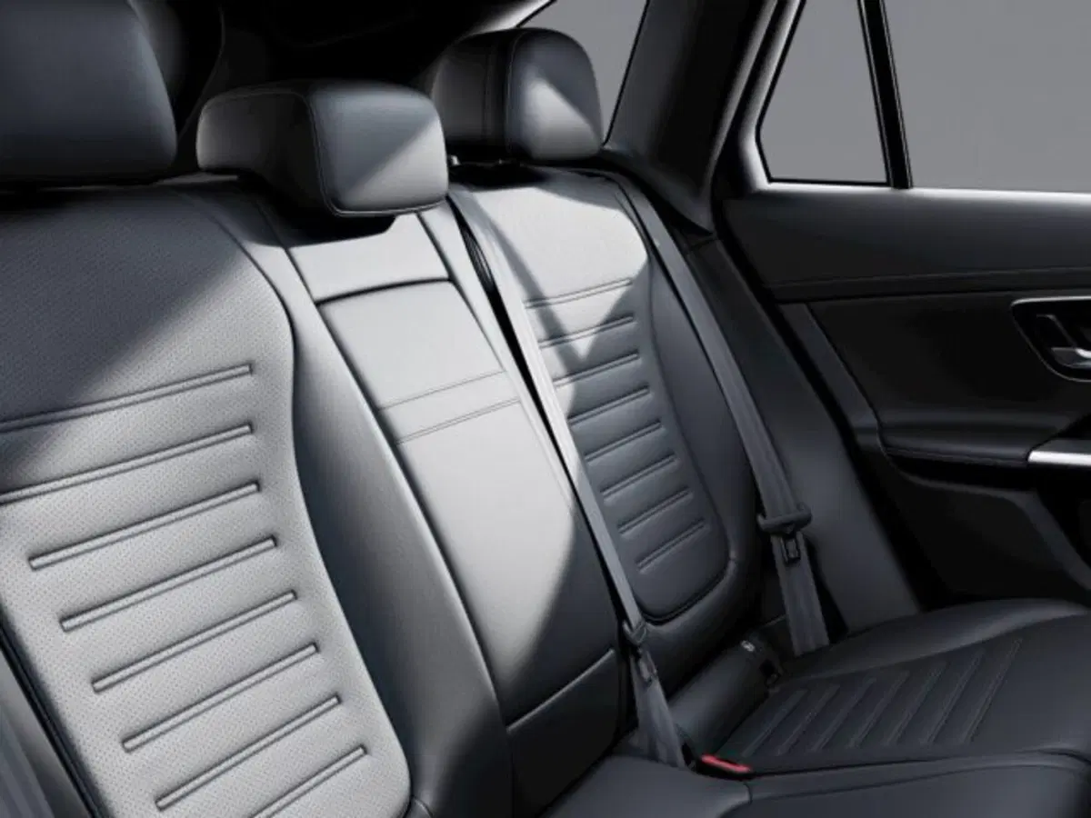 Mercedes-Benz GLC nuova a Verona (7)