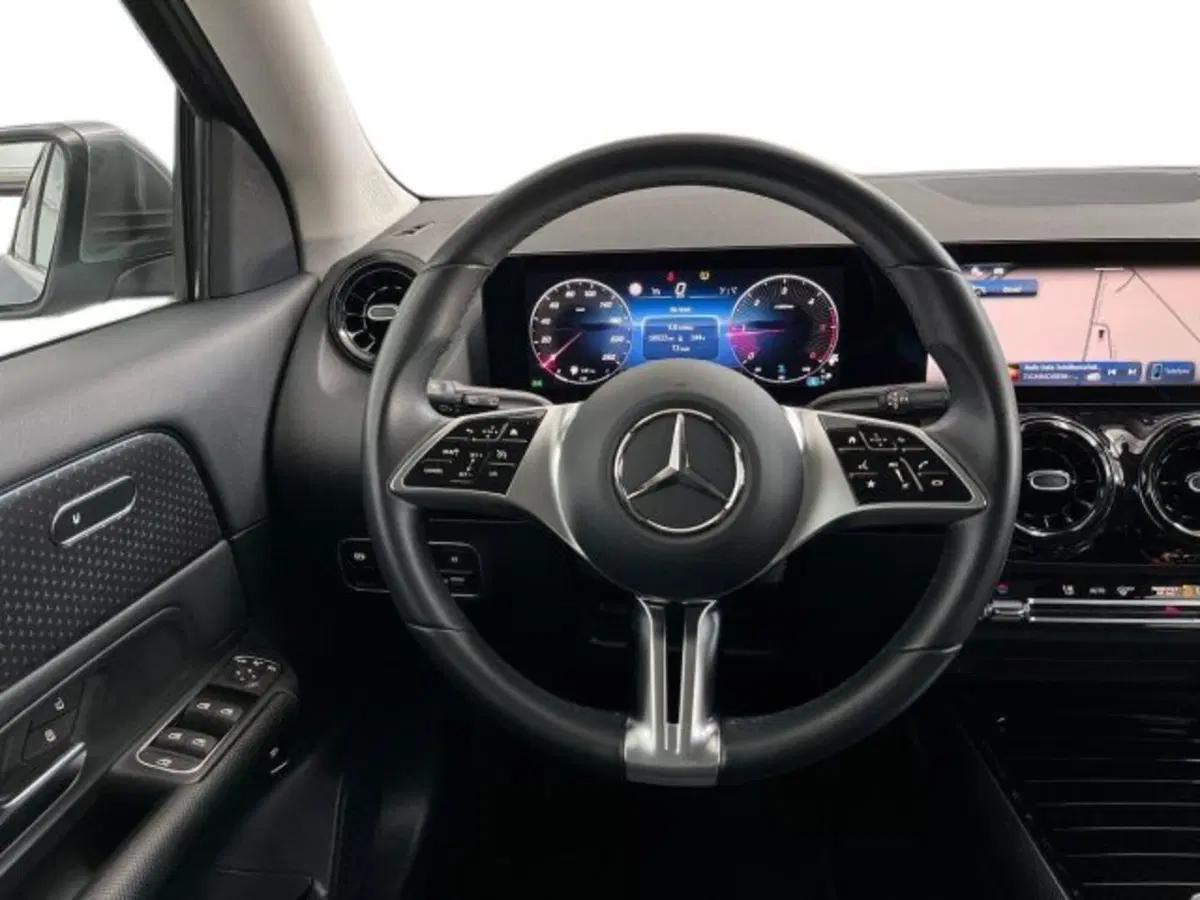 Mercedes-Benz GLA SUV usata a Verona (11)