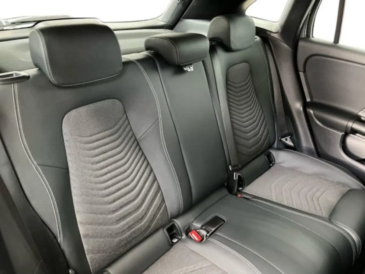 Mercedes-Benz GLA SUV usata a Verona (15)