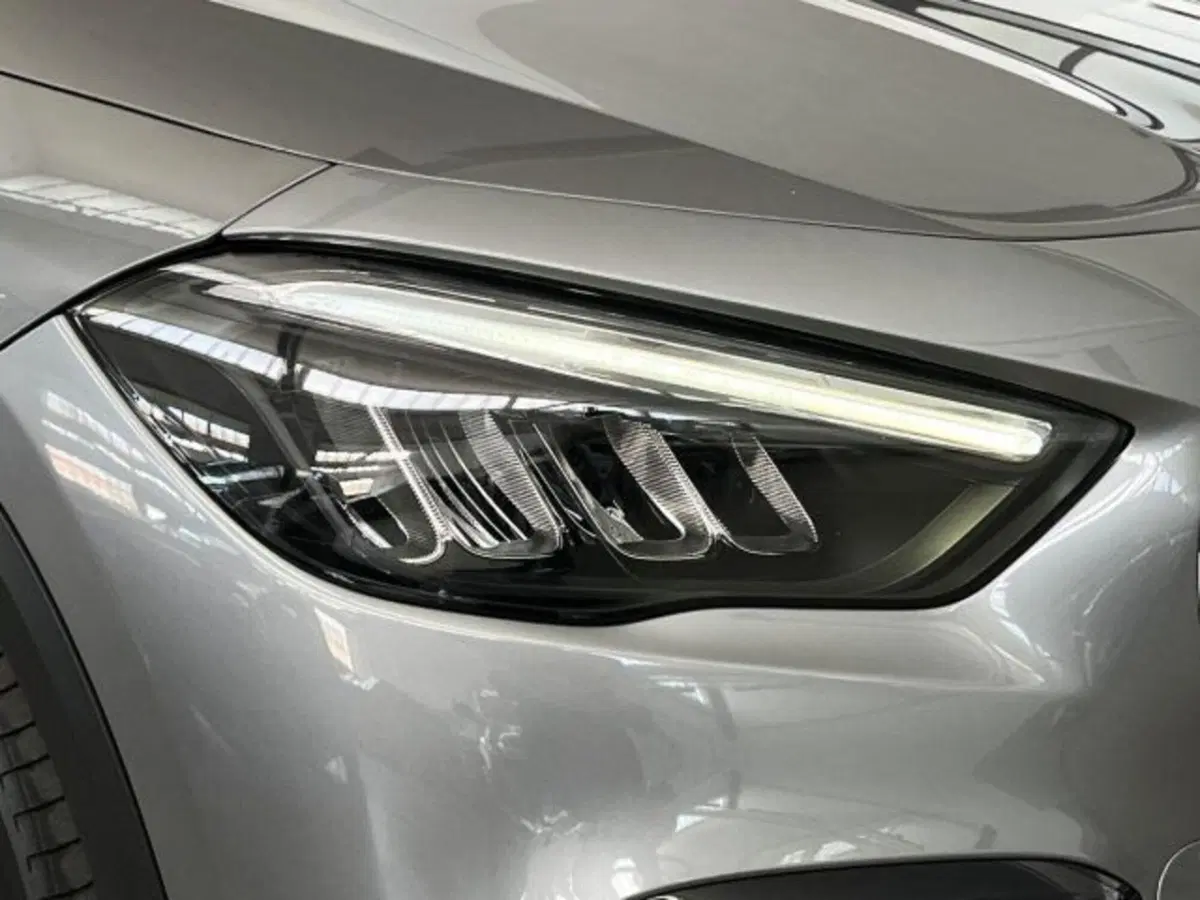 Mercedes-Benz GLA SUV usata a Verona (17)