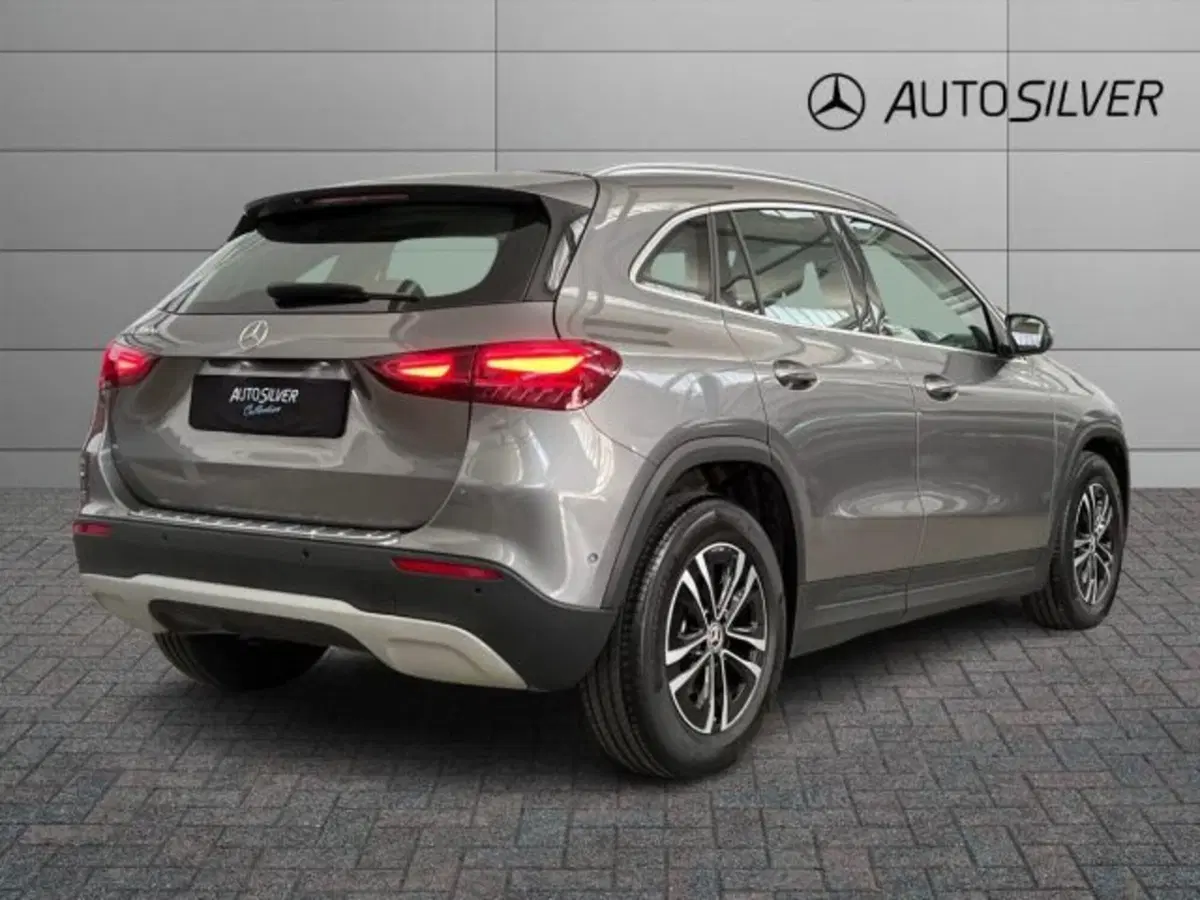 Mercedes-Benz GLA SUV usata a Verona (2)