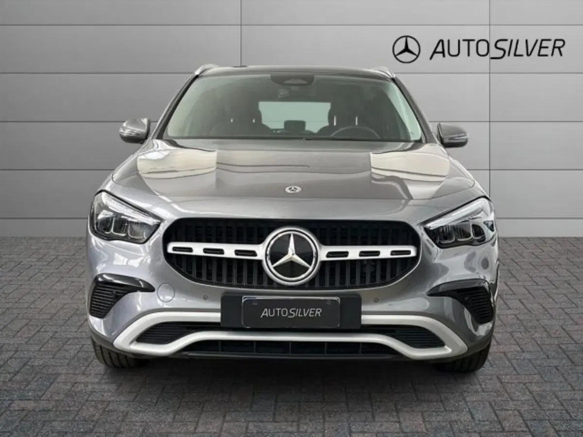 Mercedes-Benz GLA SUV usata a Verona (3)