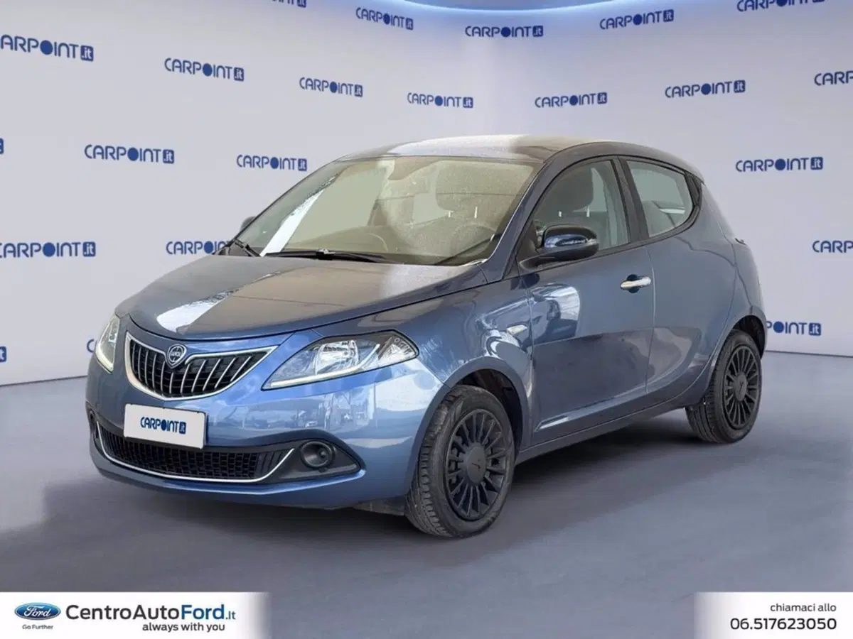 Lancia Ypsilon usata a Roma