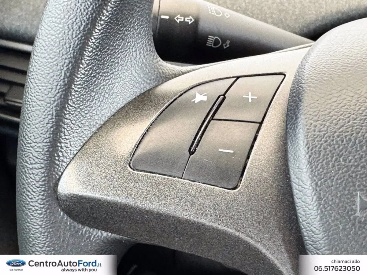 Lancia Ypsilon usata a Roma (20)