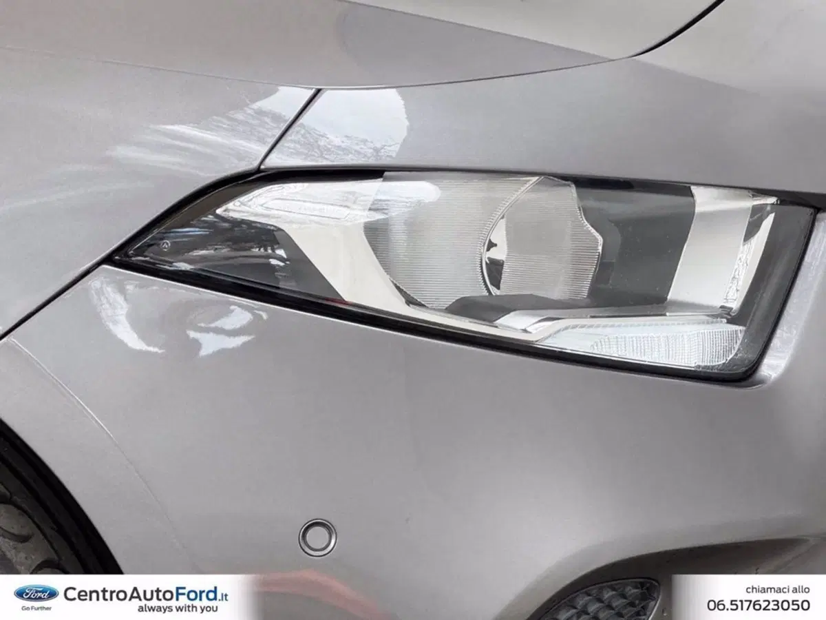 Mercedes-Benz Classe A Sedan usata a Roma (11)