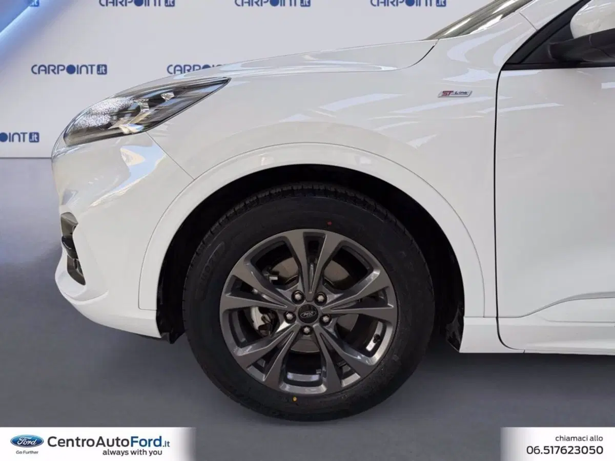 Ford Kuga usata a Roma (14)
