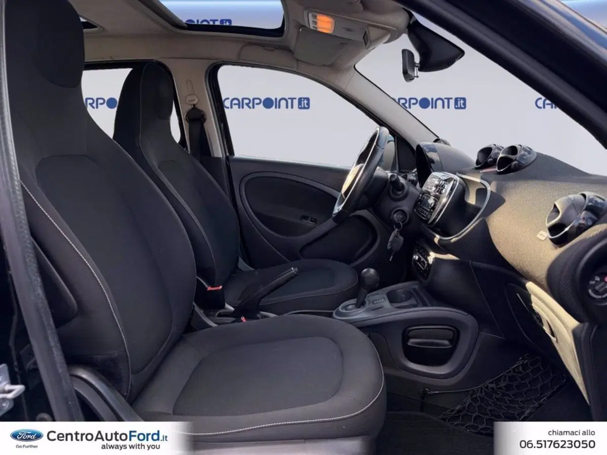 smart forfour usata a Roma (15)