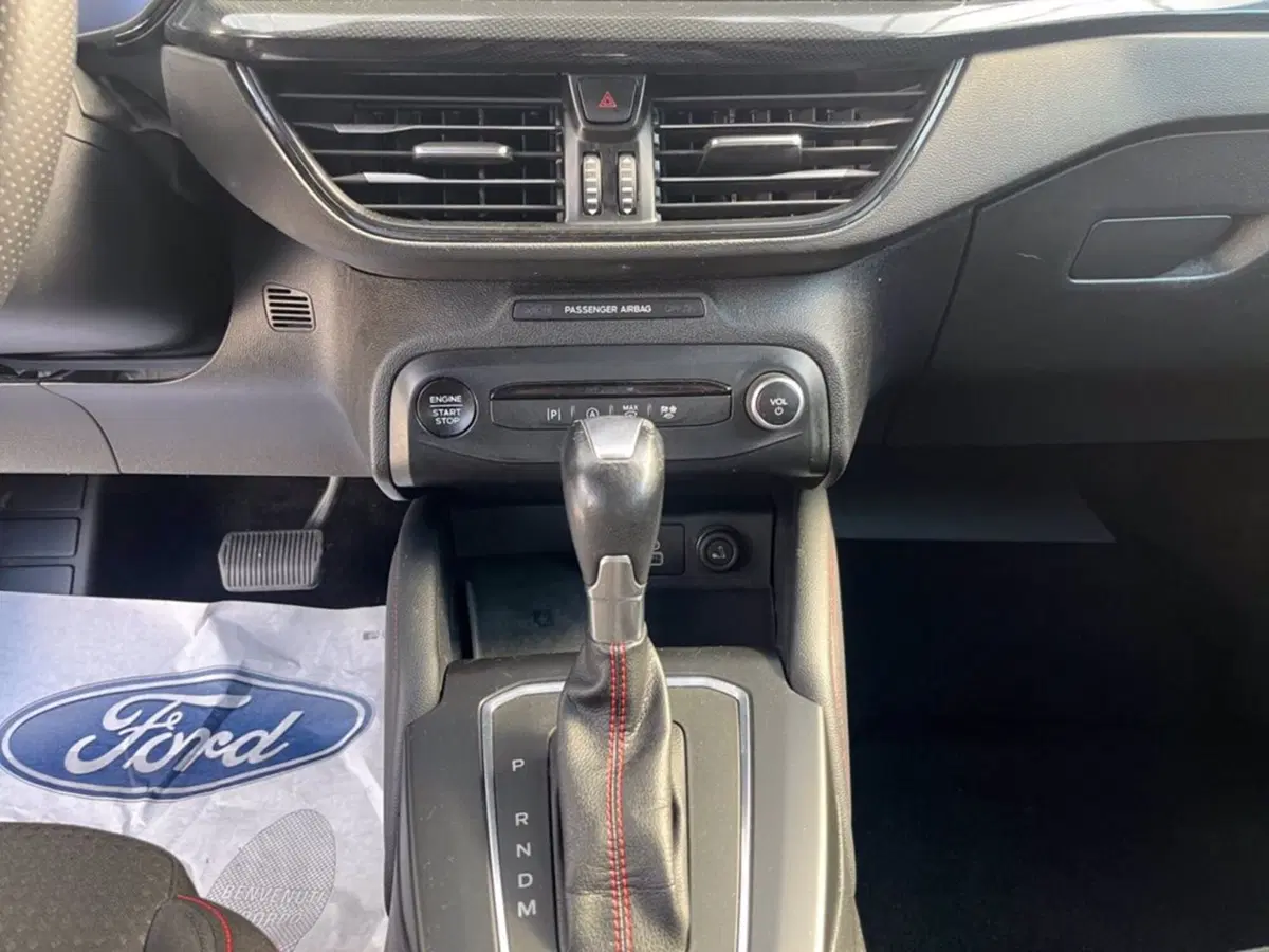 Ford Focus usata a Milano (16)