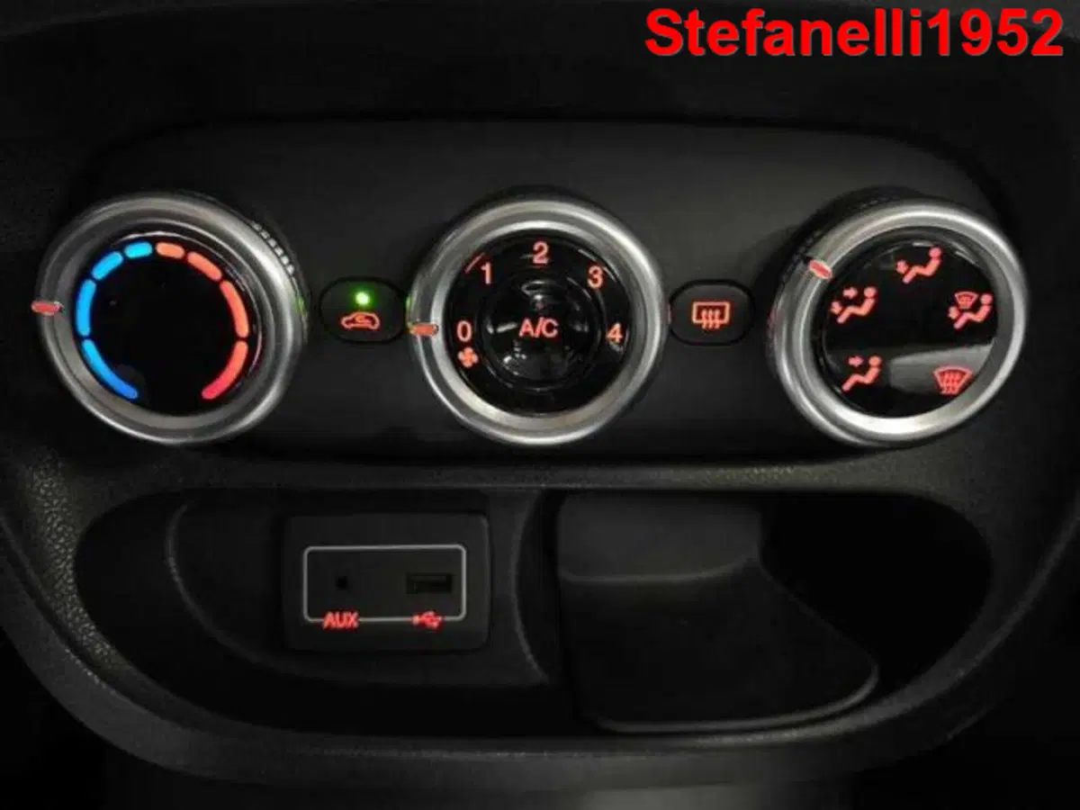 Fiat 500L usata a Bologna (17)
