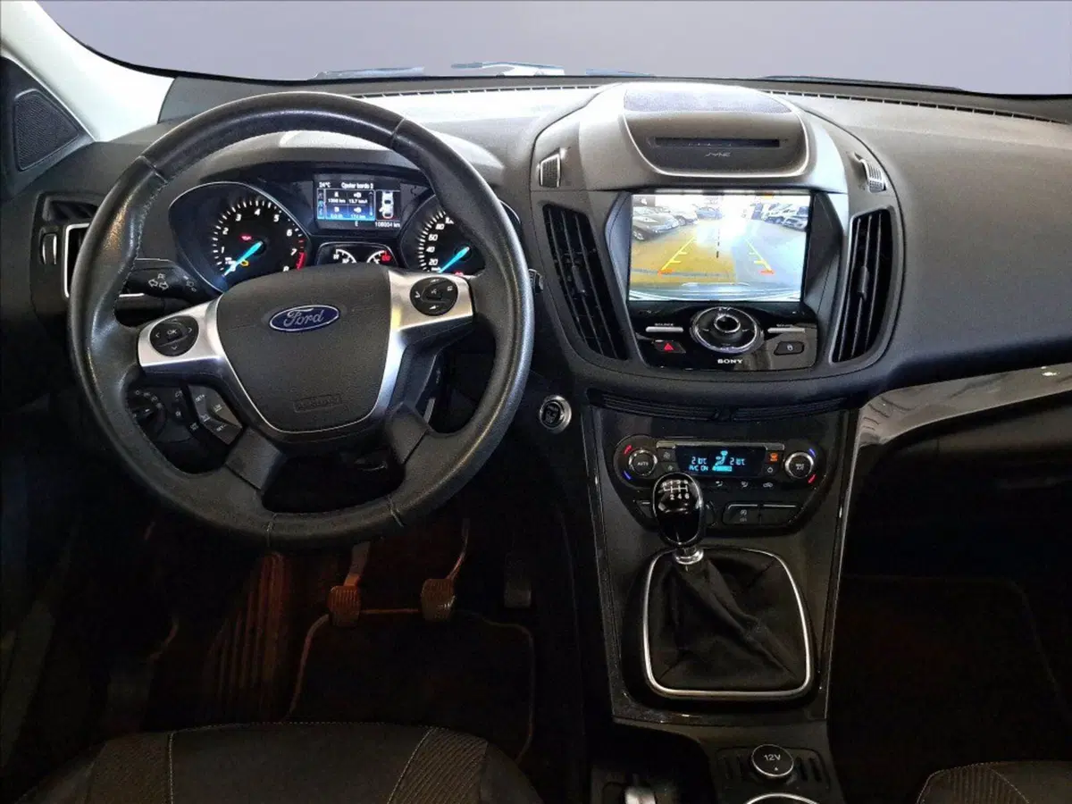 Ford Kuga usata a Milano (12)