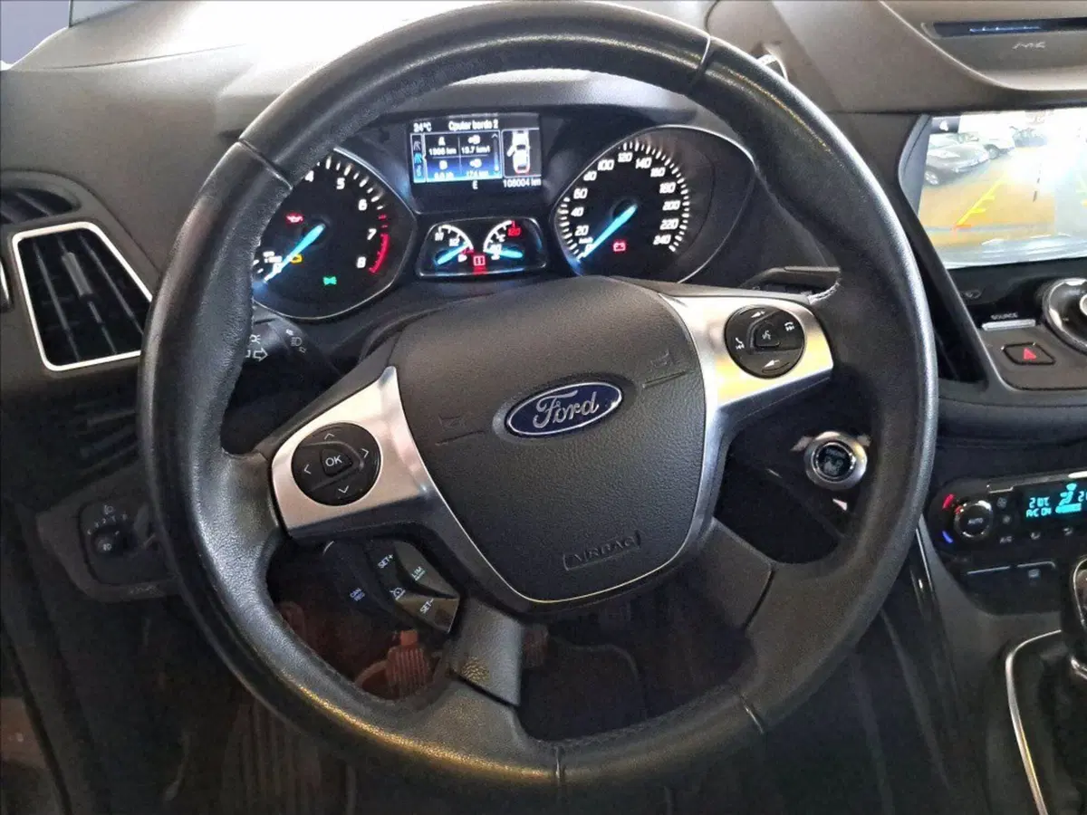 Ford Kuga usata a Milano (13)