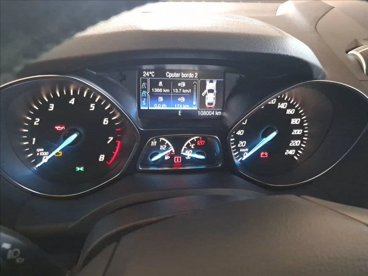 Ford Kuga usata a Milano (15)