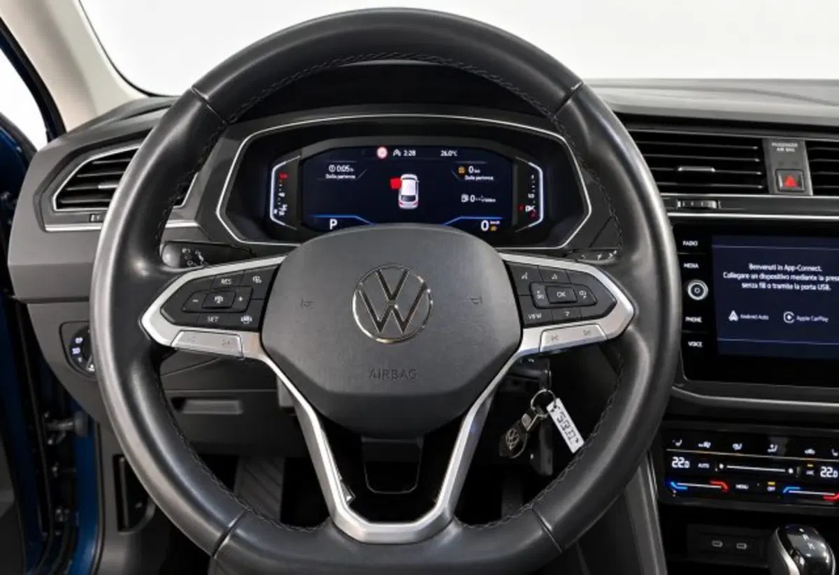 Volkswagen Tiguan usata a Firenze (8)
