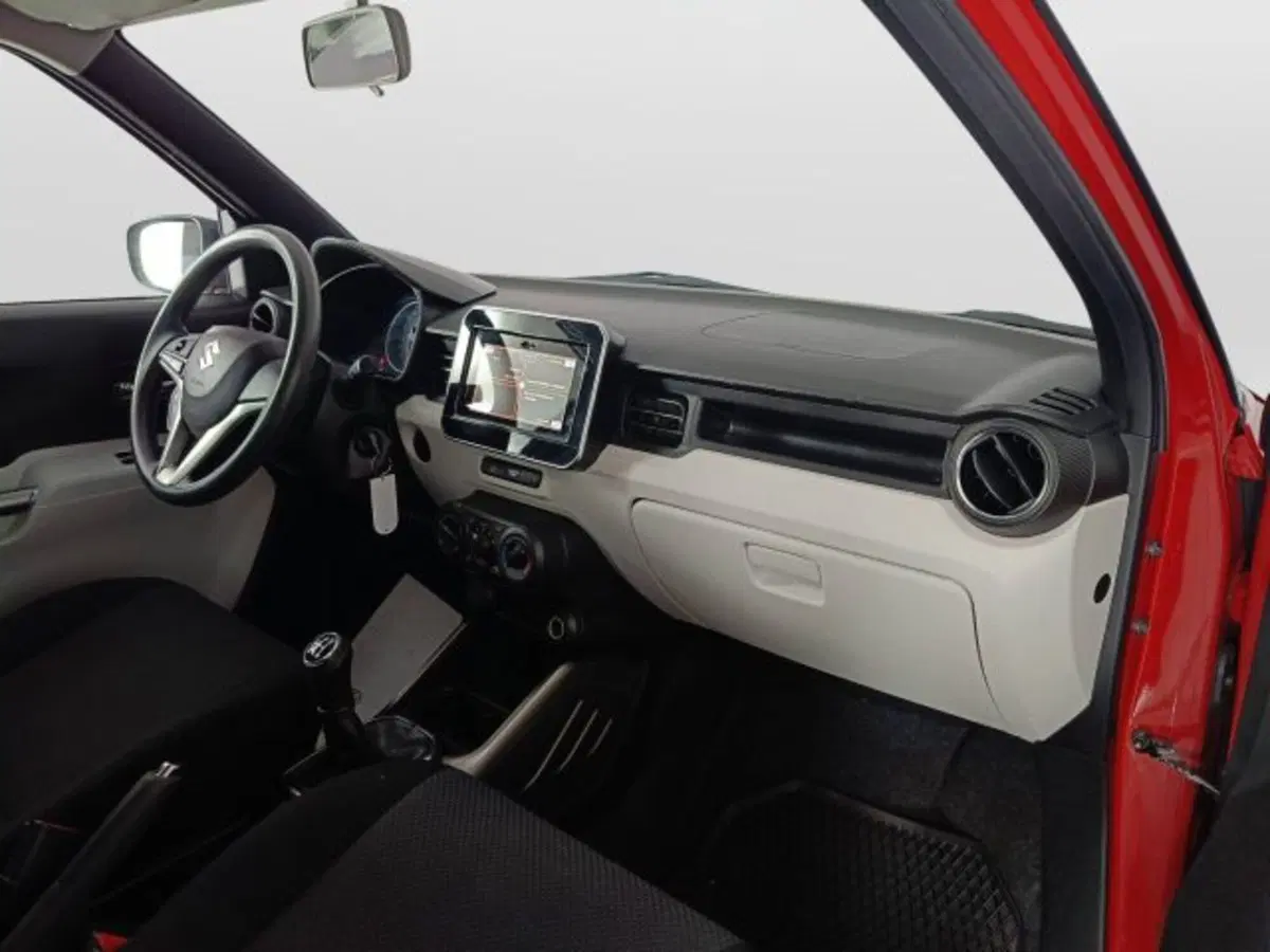 Suzuki Ignis usata a Teramo (10)