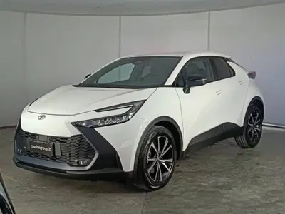 Toyota Toyota C-HR 2.0 phev Trend eco fwd e-cvt del 2025 usata a Mosciano Sant'Angelo