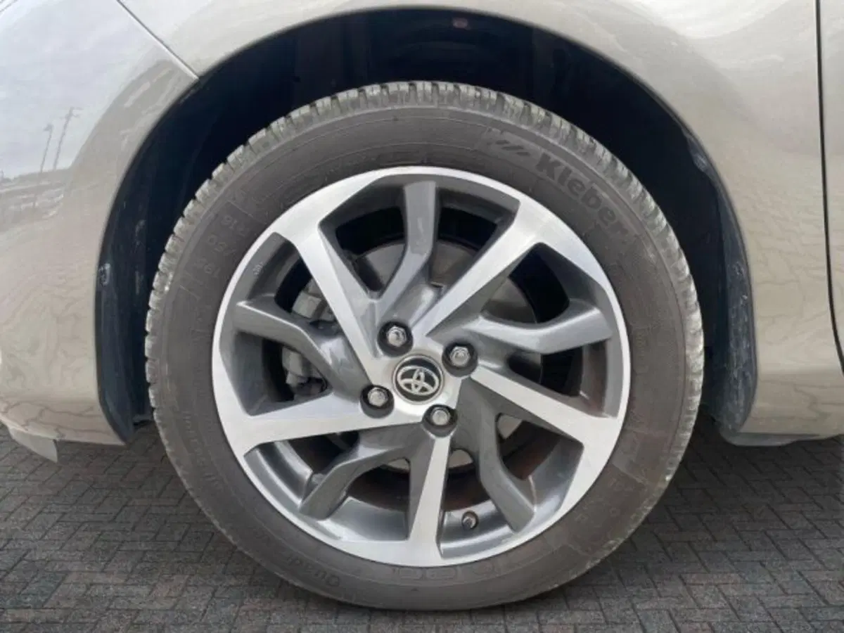 Toyota Yaris usata a Vercelli (13)