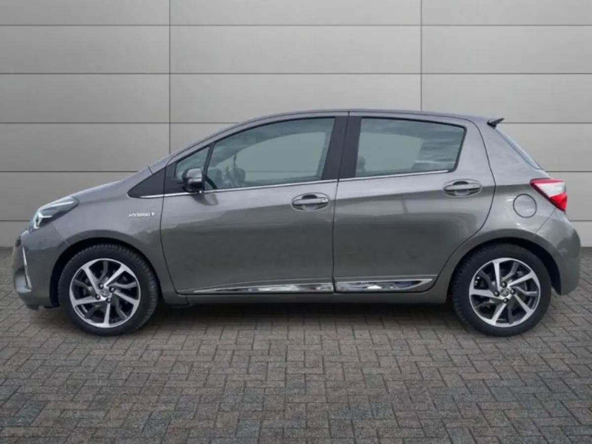Toyota Yaris usata a Vercelli (2)