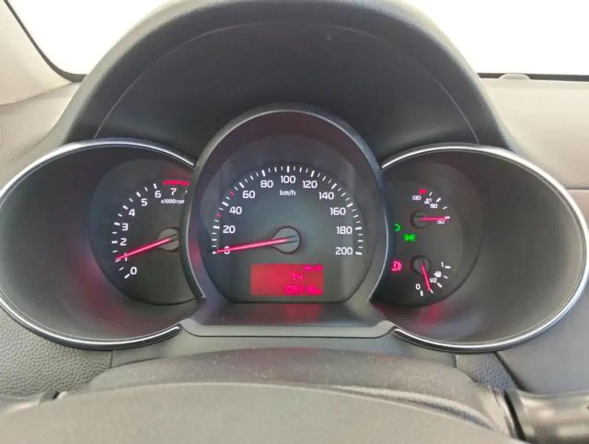 Kia Picanto usata a Como (11)