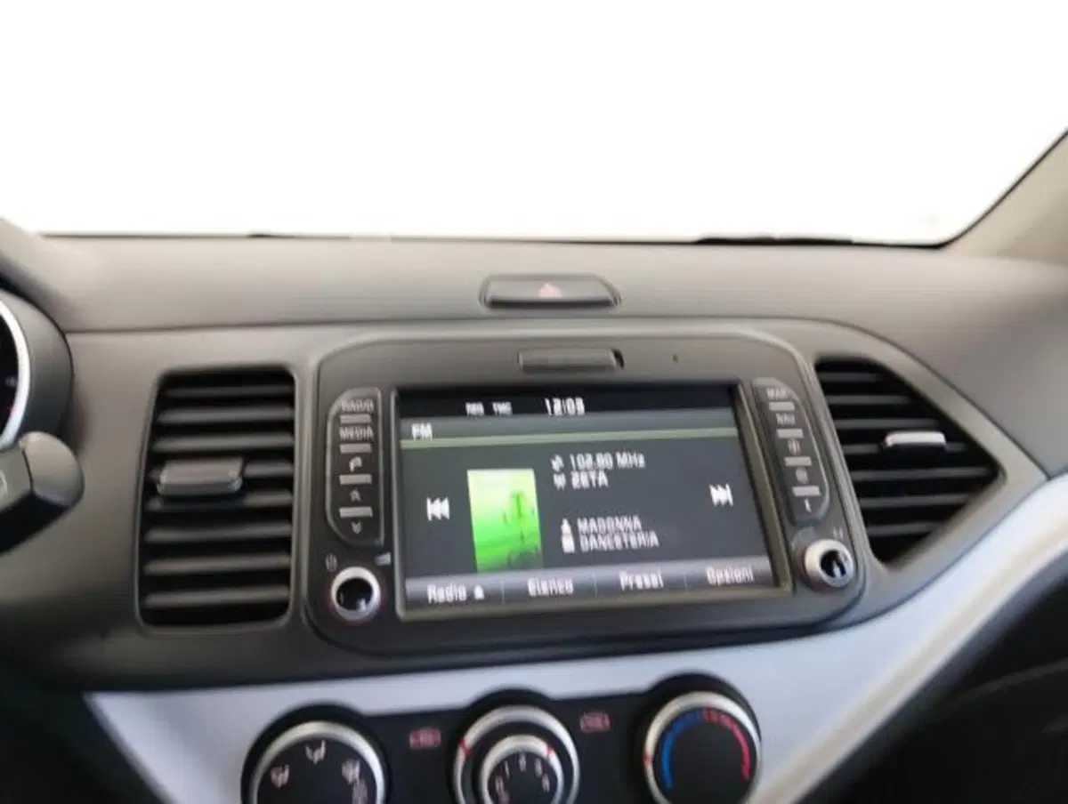 Kia Picanto usata a Como (14)