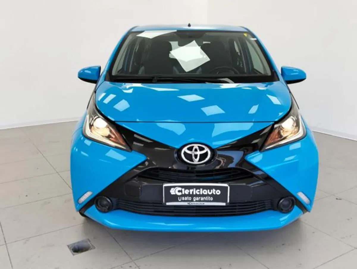 Toyota Aygo usata a Como (6)