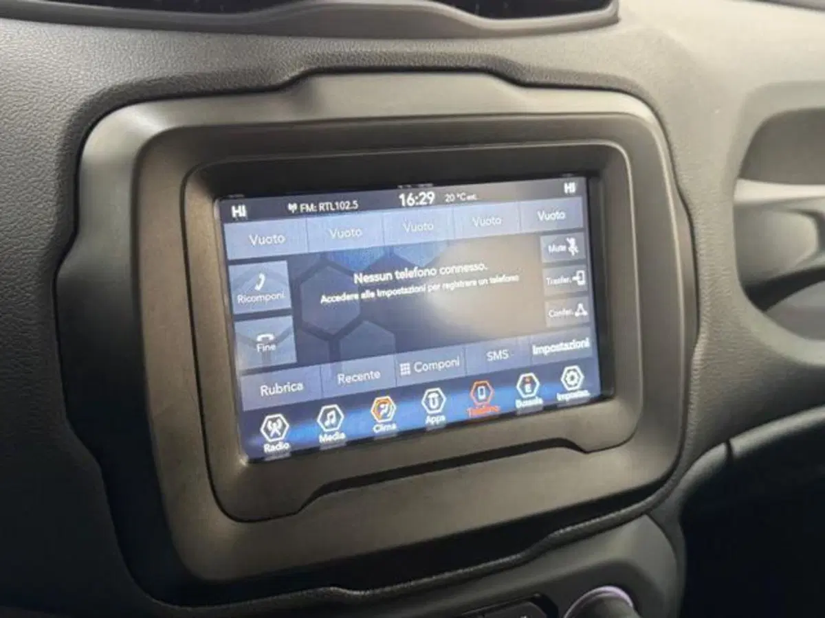 Jeep Renegade usata a Como (13)