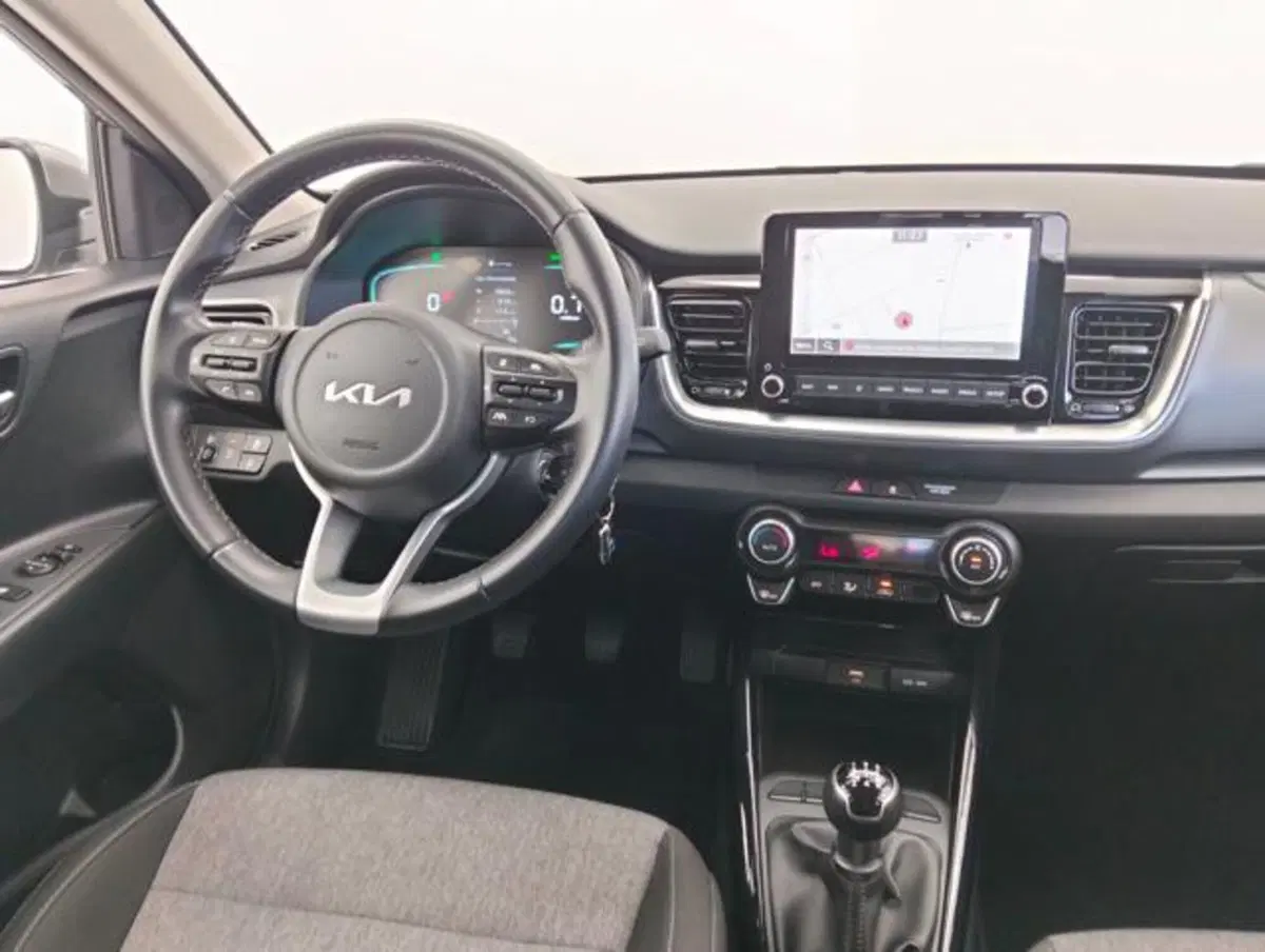 Kia Stonic usata a Como (10)