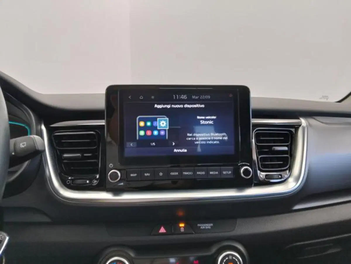 Kia Stonic usata a Como (14)