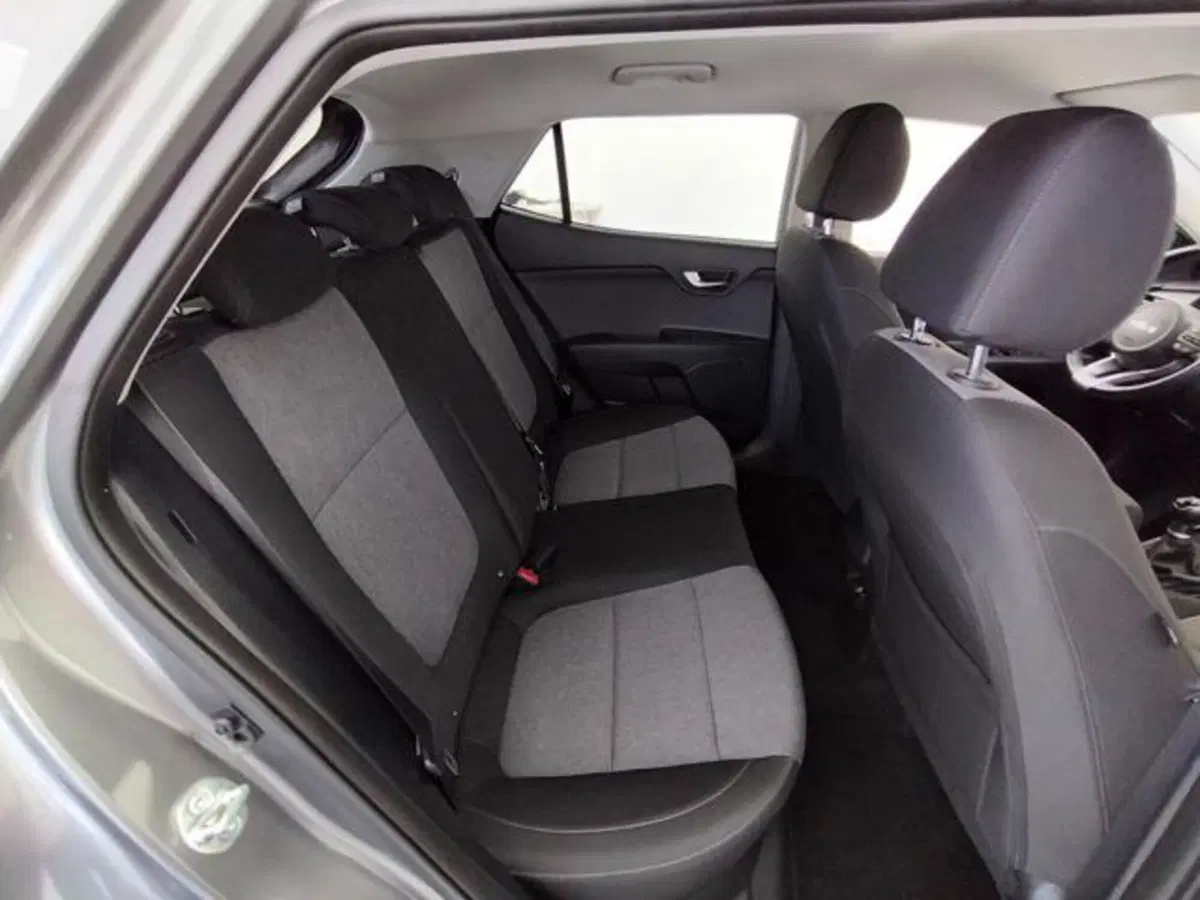 Kia Stonic usata a Como (5)