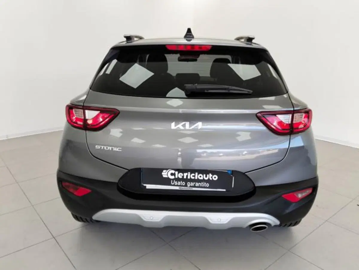Kia Stonic usata a Como (7)