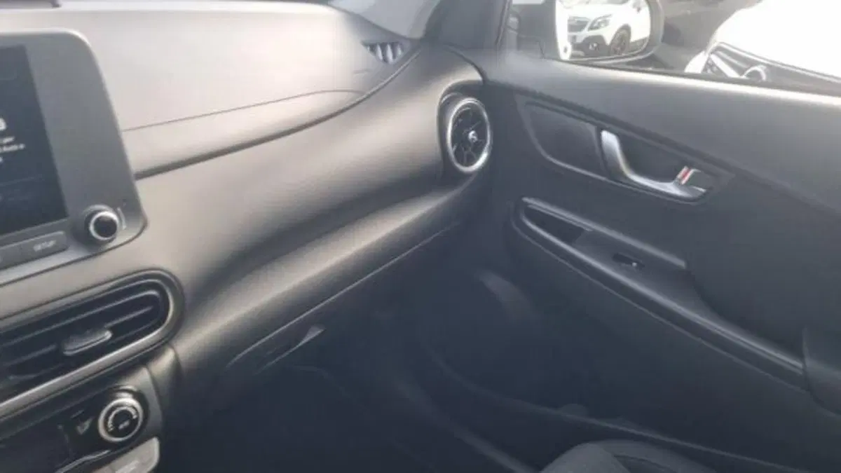 Hyundai Kona usata a Savona (10)
