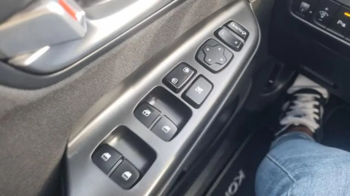 Hyundai Kona usata a Savona (13)